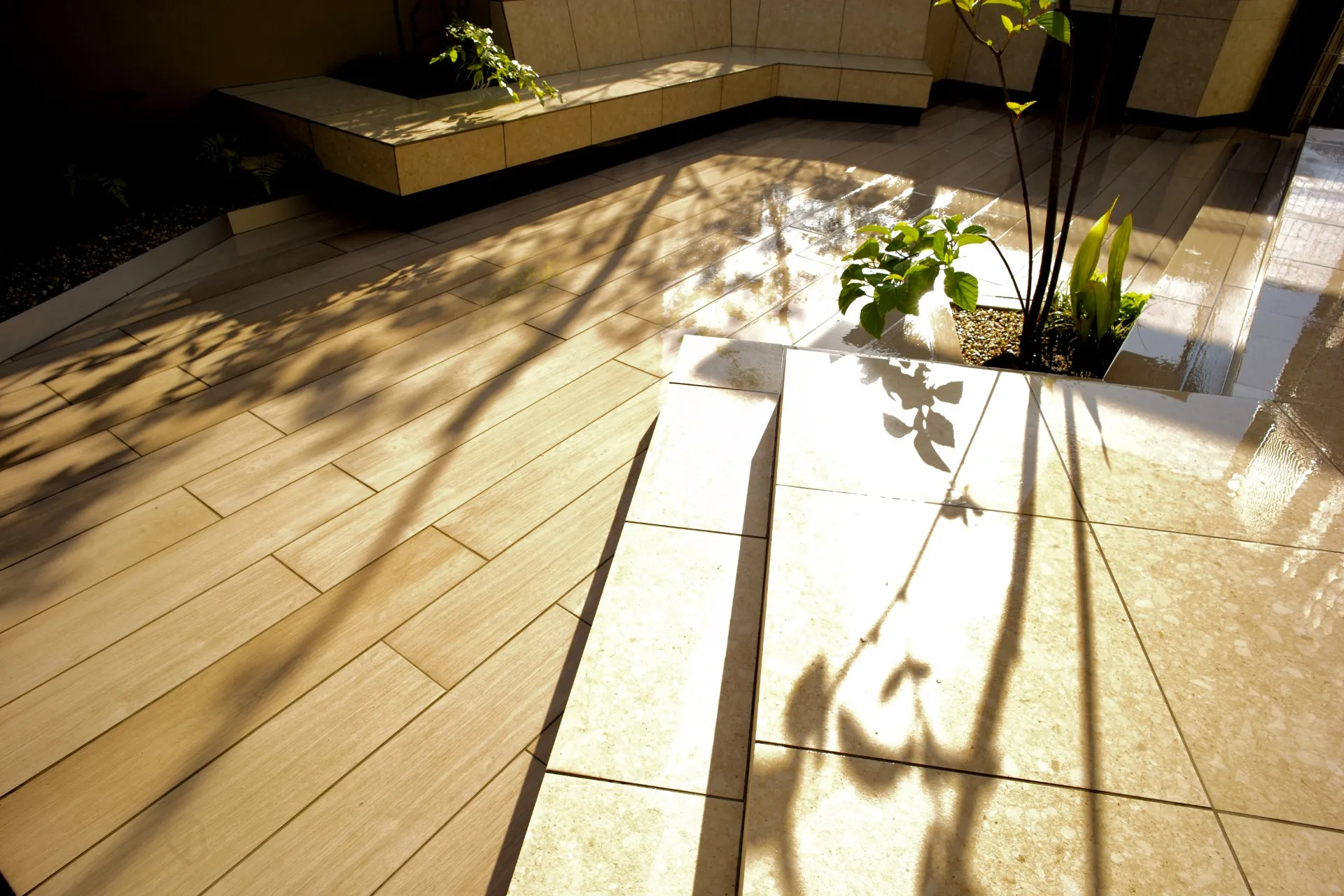vol.11　草津市｜外壁修繕工事などタイルテラスと木漏れ日ガーデン｜へーベルハウス