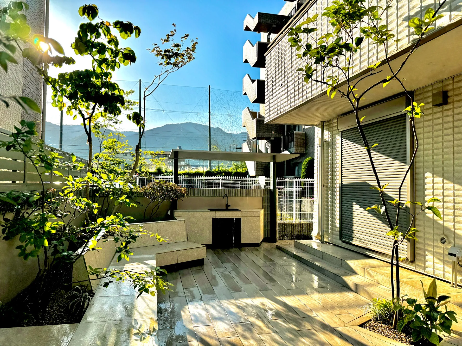vol.11　草津市｜外壁修繕工事などタイルテラスと木漏れ日ガーデン｜へーベルハウス