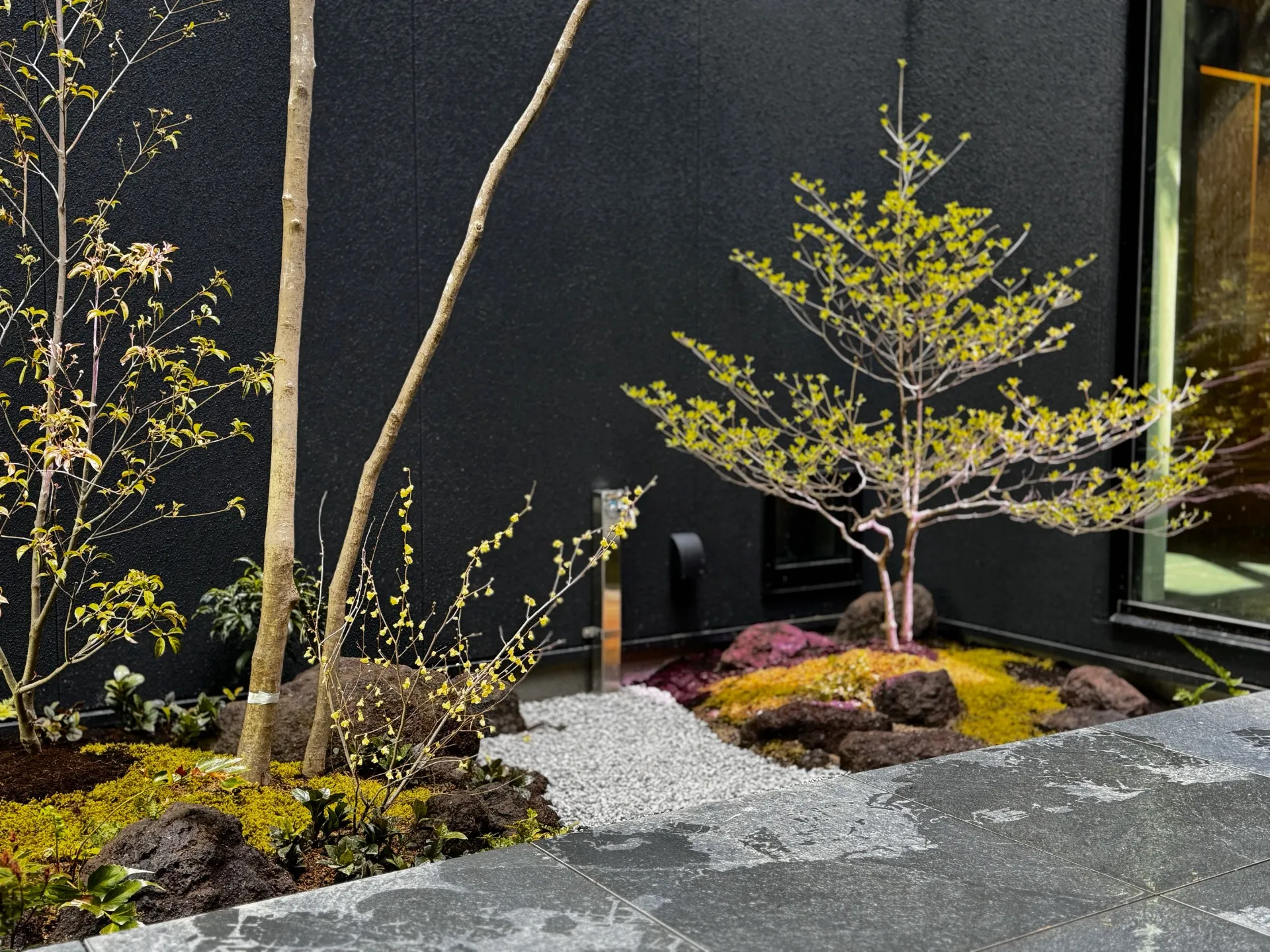 vol.13　守山市｜3階建ての中庭 | トミケン