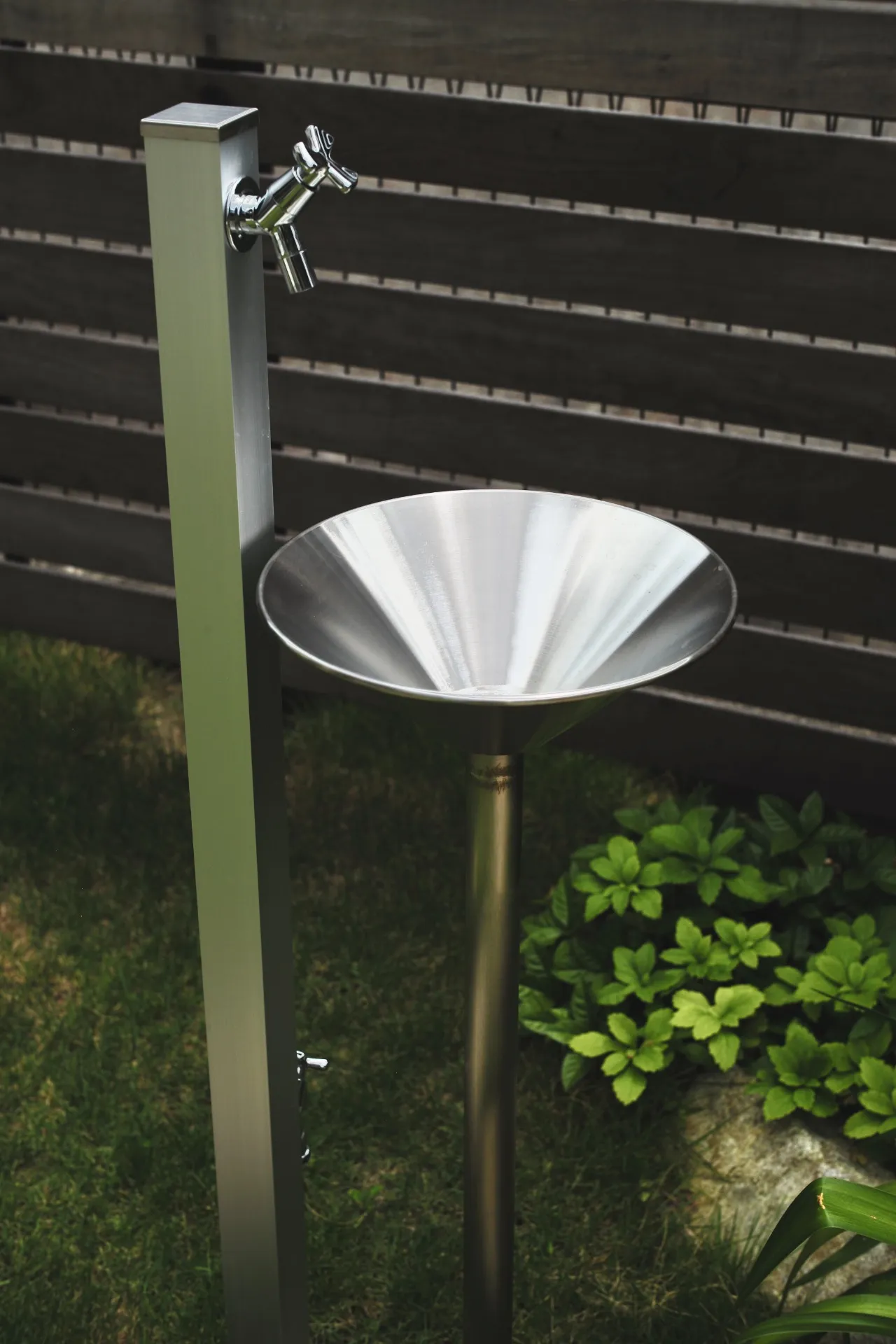 vol.15 東近江市｜芝生のプライベートガーデン | WARMS