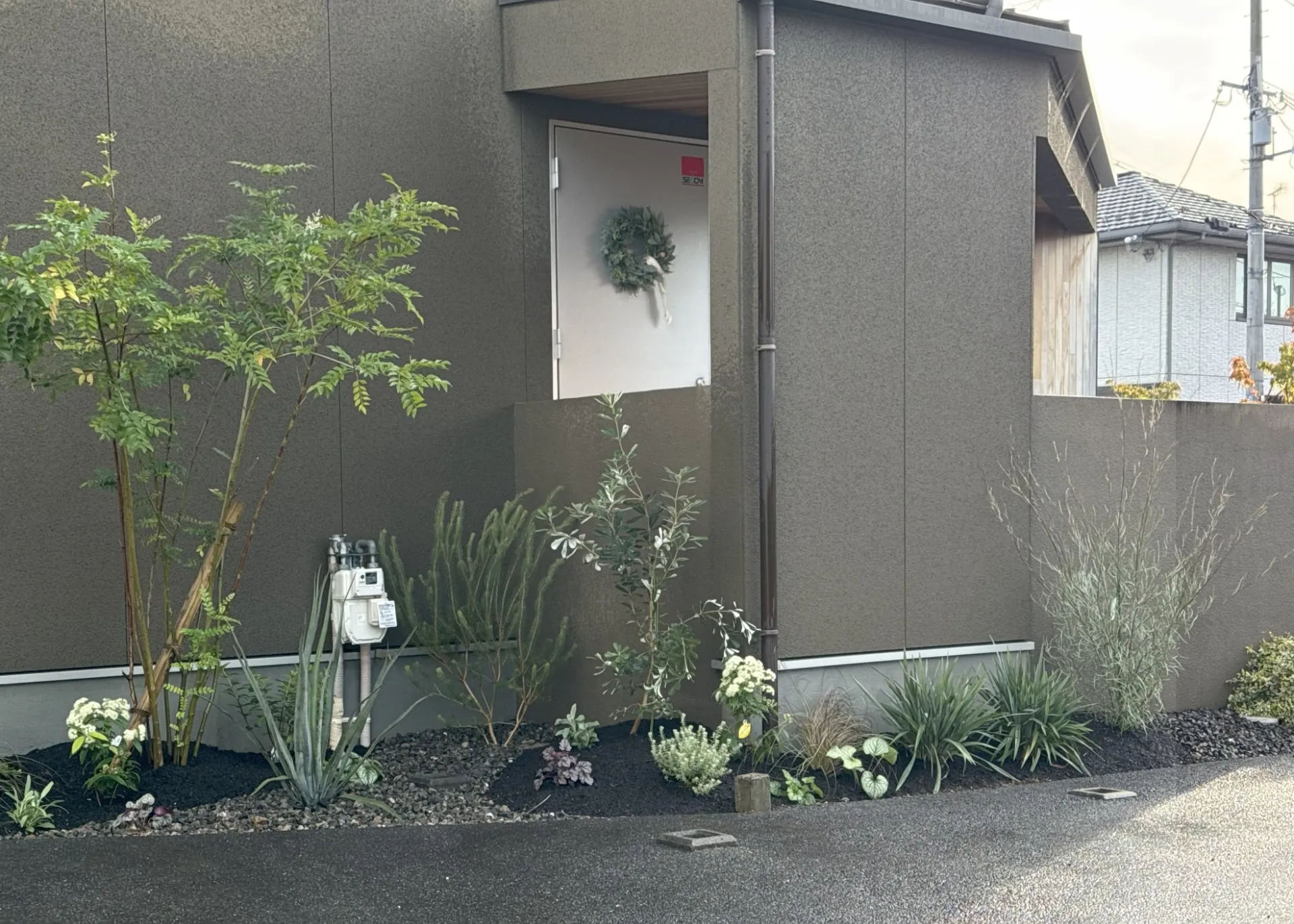 vol.18守山市｜ガーデンデザイン　お庭の花壇のリノベーション| トミケン