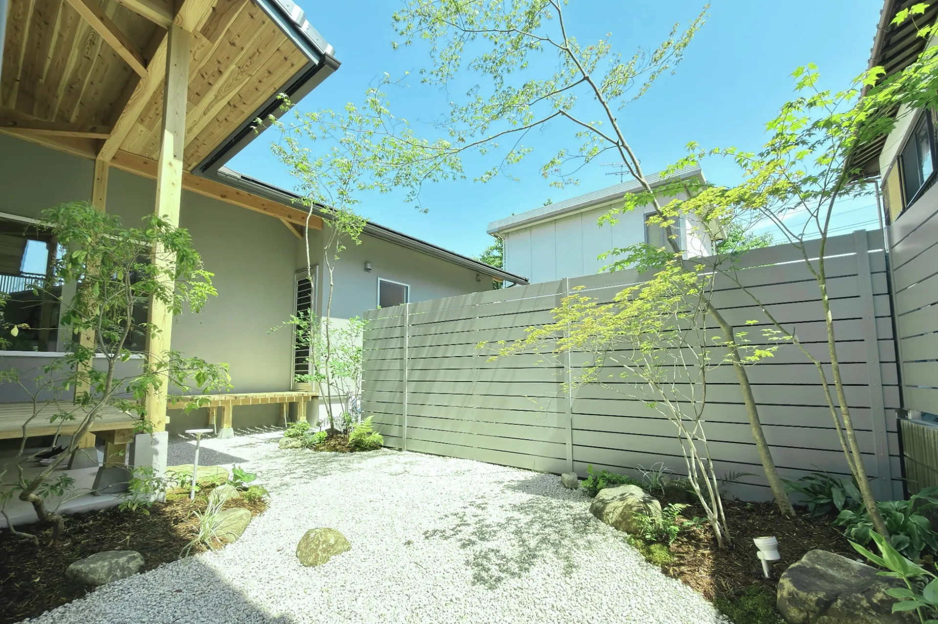 滋賀県【施工事例】和モダンの魅力を感じる①｜四季を楽しむ庭づくり｜近江八幡市｜滋賀｜外構｜エクステリア｜ガーデン｜庭一設計企画｜pino/niwaichi
